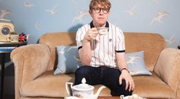 英国约克 · Josh Widdicombe《Not My Cup of Tea》单口喜剧巡演