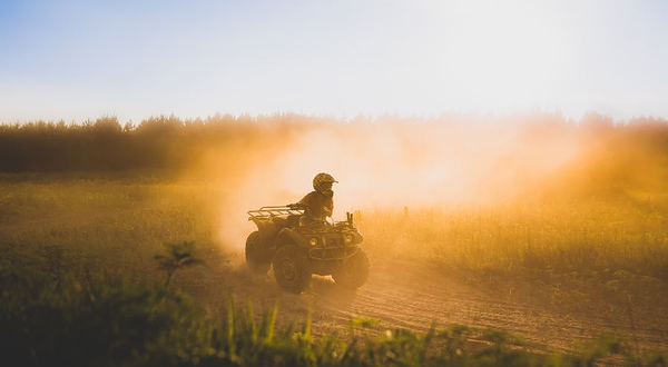 武汉翰林山越野营地·皮划艇团建·烧烤·真人CS