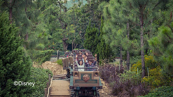 灰熊山极速矿车