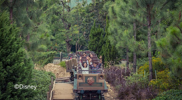 灰熊山极速矿车