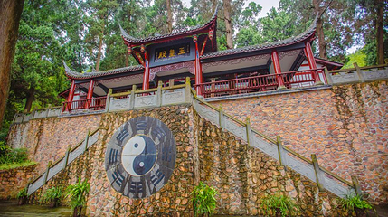 鹤鸣山道观第 1 张图片