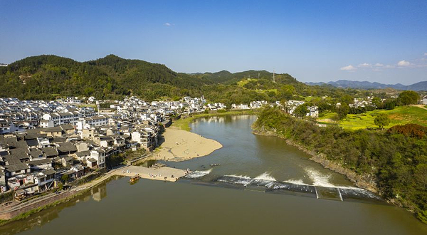 徽州古城渔梁坝和渔梁古镇