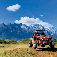 丽江雪山猎鹰谷景区