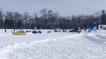佛库伦雪圈公园