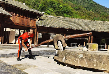 青峰大裂谷景区第 37 张图片