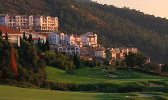 云南昆明春城湖畔