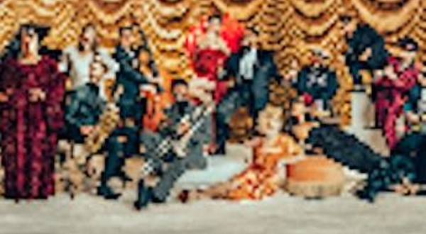 英国伯恩矛斯 · Scott Bradlee's Postmodern Jukebox《The Future Is Vintage》巡演