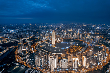 绿地中心千玺广场第 4 张图片