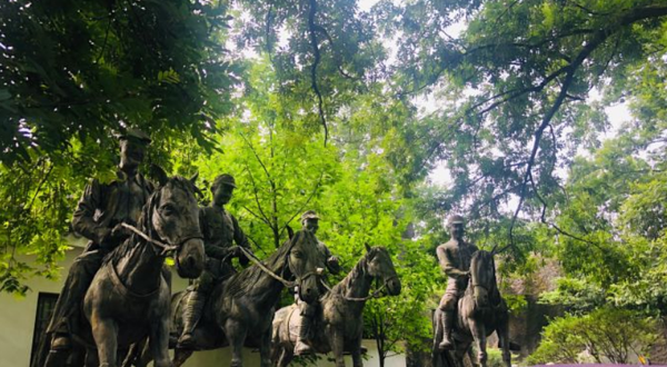 汤池镇文化中心