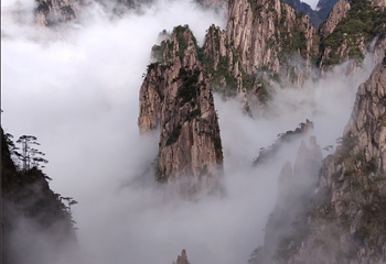 西海大峡谷-白云景区第 1 张图片