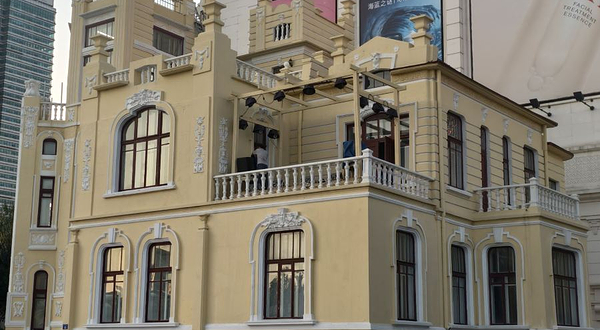 积别洛索高大楼旧址