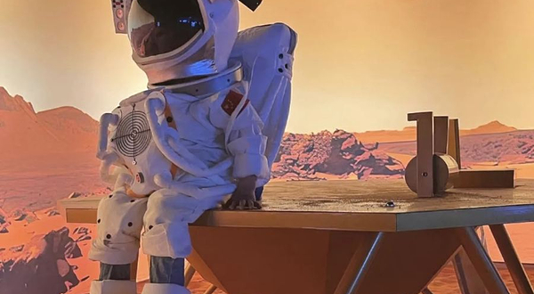 元宇宙遨游太空航天艺术馆(新百汇商业广场店)