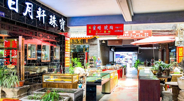 成都送仙桥古玩艺术城