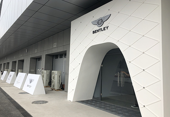 V1汽车世界第 27 张图片