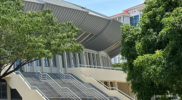 三亚体育中心体育场