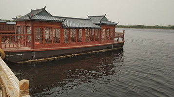 于田希吾勒龙湖风景区