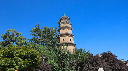 宝庆寺塔第 1 张图片
