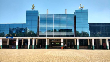 玉山站-站前广场