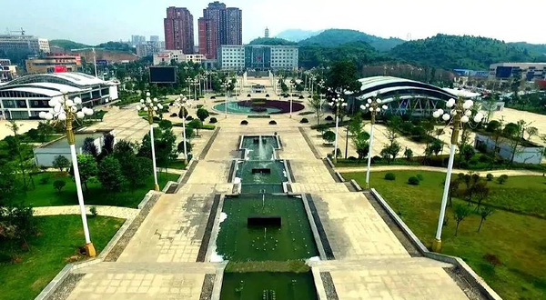 福泉市人民广场