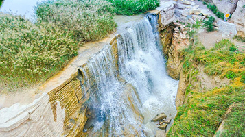茹河瀑布