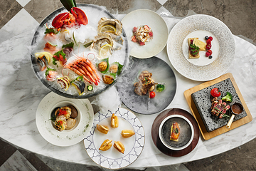 重庆丽思瑞凯悦臻选酒店·绅餐厅 The Brits Restaurant第 11 张图片