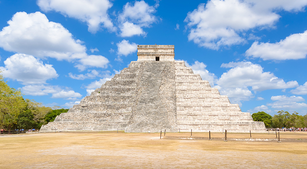 卡斯蒂略金字塔