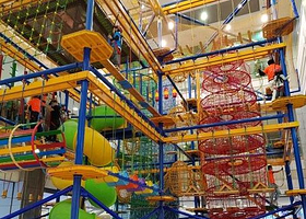 未来之星·运动拓展·儿童乐园 (徐东店)