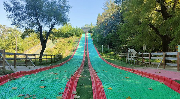 童心谷亲子营地