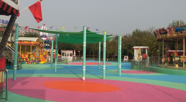 九州洼欢乐世界游乐场