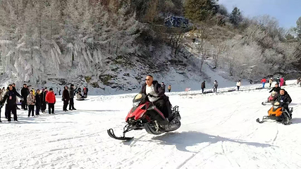 巴山秋池冰雪大世界第 9 张图片