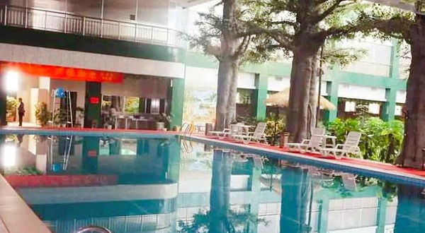 派立高温泉度假村