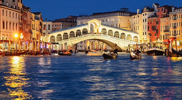 大运河乘船夜游体验