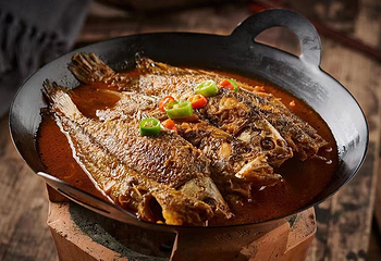 石台聚龙牯牛降大酒店·中餐厅第 6 张图片