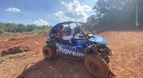 极速越野俱乐部