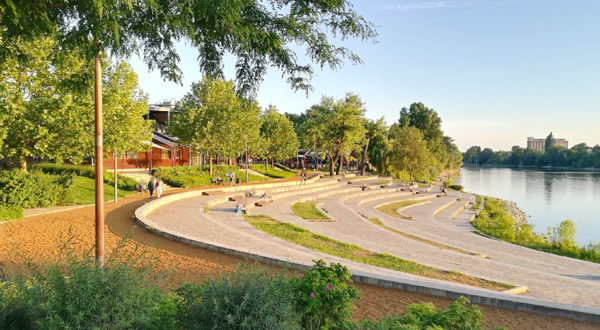 多瑙河河坝公园