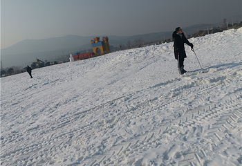 茱萸山滑雪场第 46 张图片