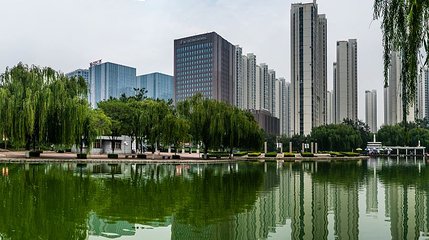 菱角湖公园第 1 张图片