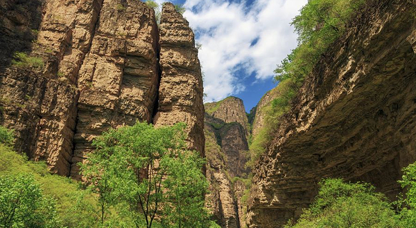 龙门涧风景区