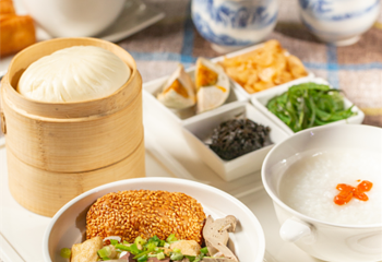 悦河咖啡厅(南京世茂滨江希尔顿酒店)第 15 张图片