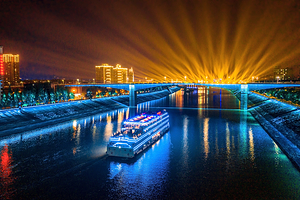 交运长江夜游游船