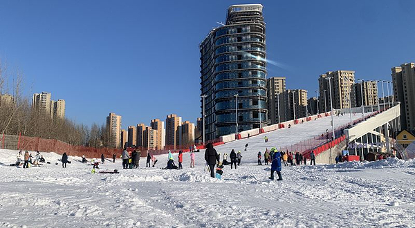 丁香湖奥悦滑雪场
