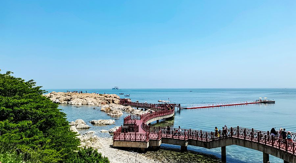 养马岛无边泳池