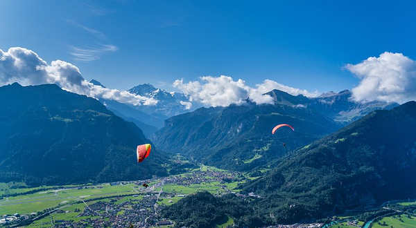 Paragliding Interlaken GmbH因特拉肯滑翔伞体验