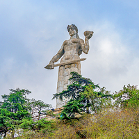 格鲁吉亚之母雕像