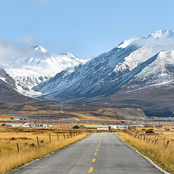 祁连山·岗什卡雪峰景区