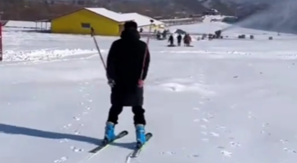 邢台内丘神应王滑雪场