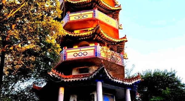 恩都里村女真风情园