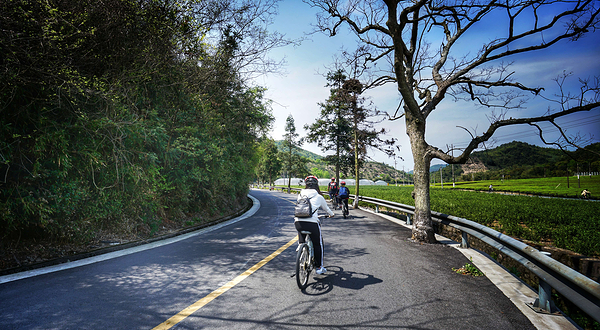 东钱湖骑行驿站(马山店)