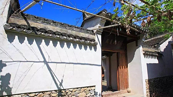 周尧故居陈列室