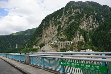 黑部峡谷第 10 张图片